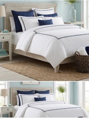 Hudson Park Collection White Duvet cover with Navy Trim King size